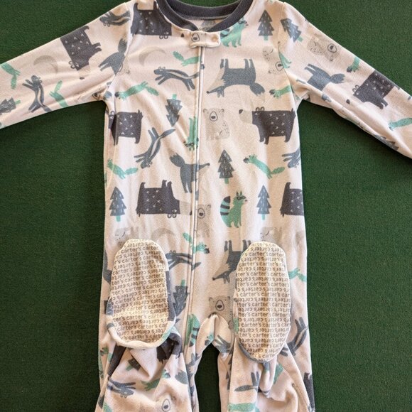 Bundle of Carter's Boy's Full-zip, Fleece, Footed Pajamas 5T 💙 - Picture 6 of 9